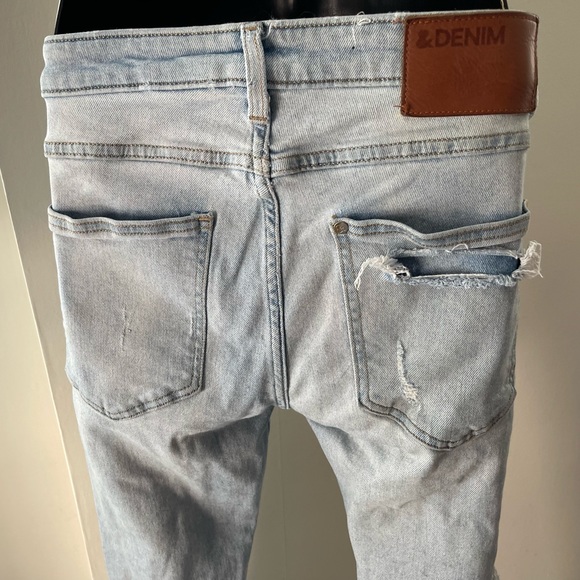 H&M Skinny Low Rise Ripped Blue Jeans Button Fly Size 30/32 - Picture 5 of 12